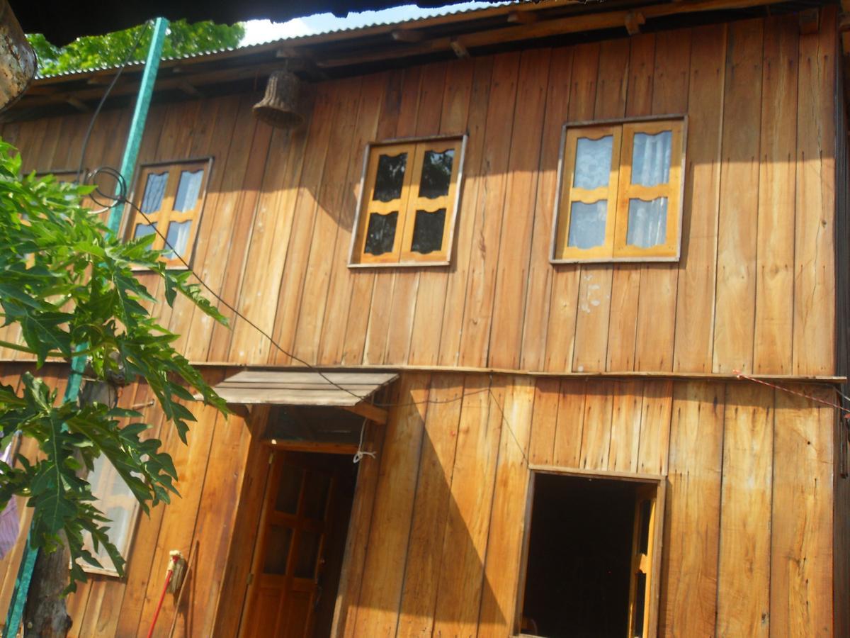 Posada Los Reyecitos Колорадо Экстерьер фото